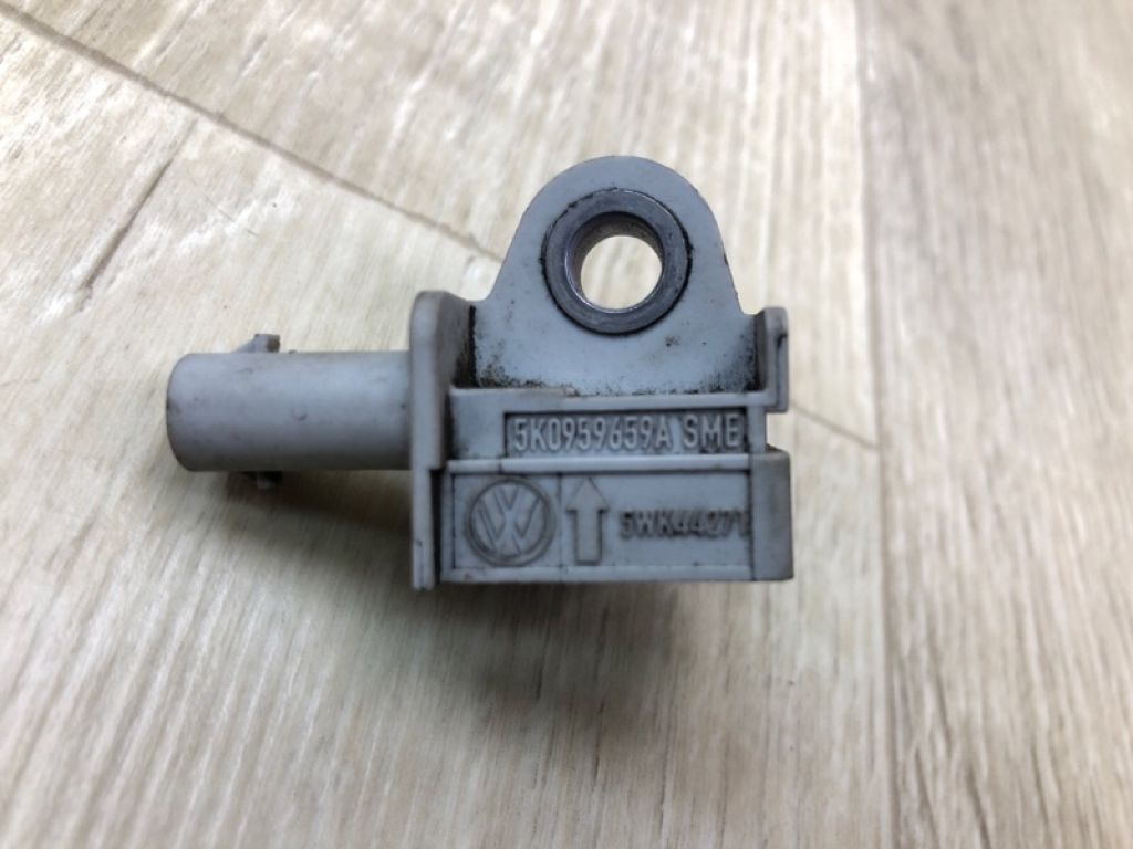 5K0 959 659 A | Датчик удара передн. VOLKSWAGEN JETTA USA 10-17 - Фото 5