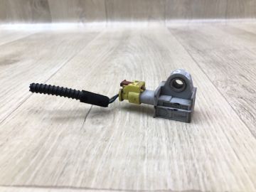 Датчик удару передн. VOLKSWAGEN JETTA USA 10-17