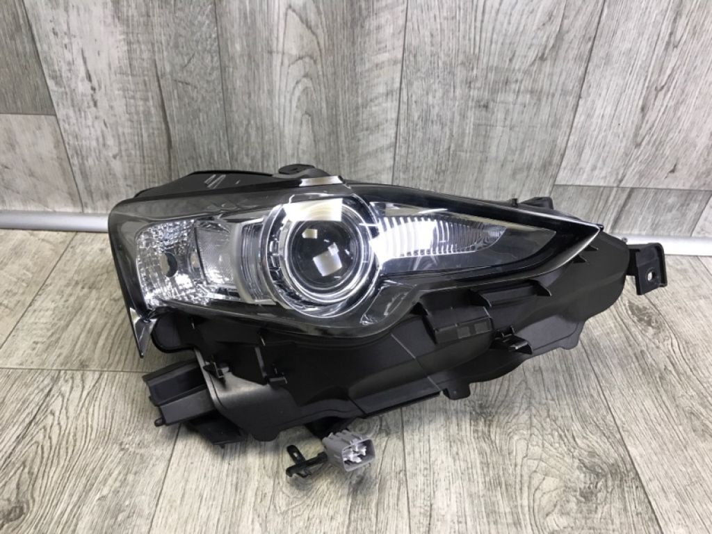 8114553701 | Фара прав. LEXUS IS250/350 13-20