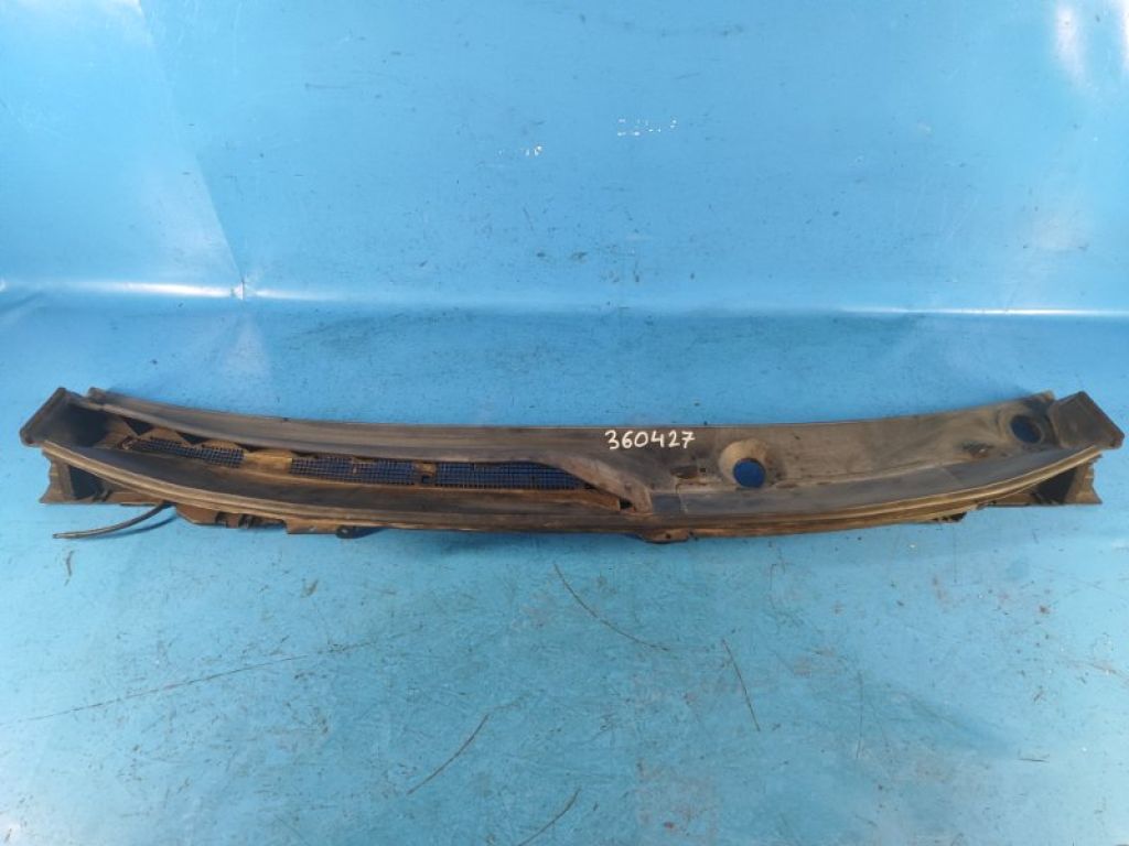 668626RR0A | Пластик під лобове скло / Жабо NISSAN X-TRAIL/ROGUE T33 20-