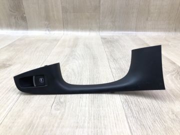 Кнопка склопідіймача задн. прав. VOLKSWAGEN JETTA USA 10-17