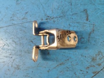 Петля двері нижня передн. лів. NISSAN X-TRAIL/ROGUE T33 20-