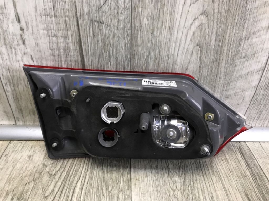 8158102520 | Ліхтар внутрішній прав. TOYOTA COROLLA 12-19 E180 - Фото 4