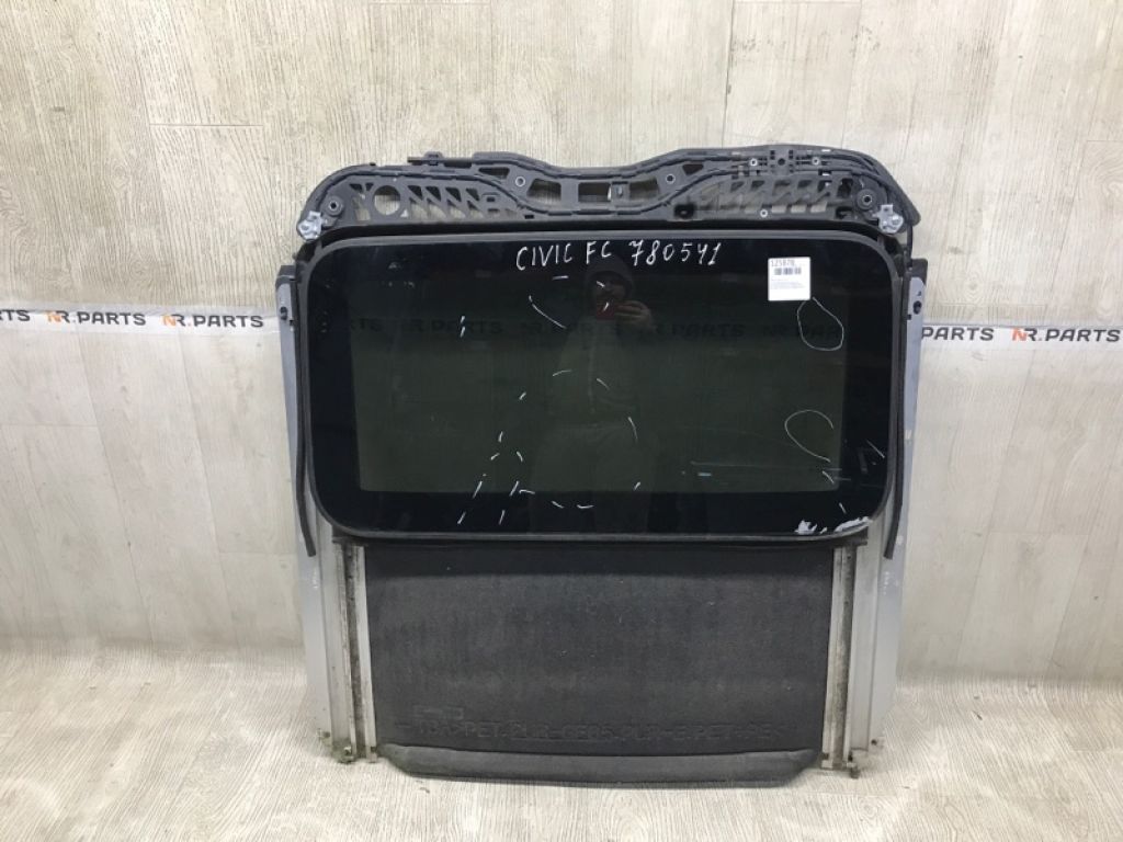 70100-TBA-A02 | Люк HONDA CIVIC FC/FK 15-