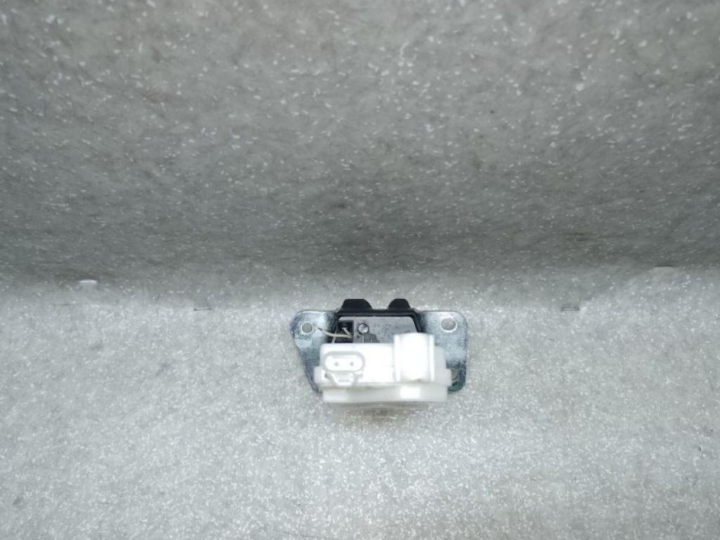 MR959620 | Замок крышки багажника MITSUBISHI OUTLANDER XL 05-13 - Фото 3