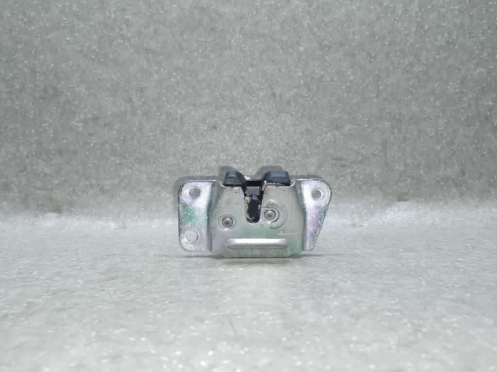 MR959620 | Замок крышки багажника MITSUBISHI OUTLANDER XL 05-13 - Фото 4