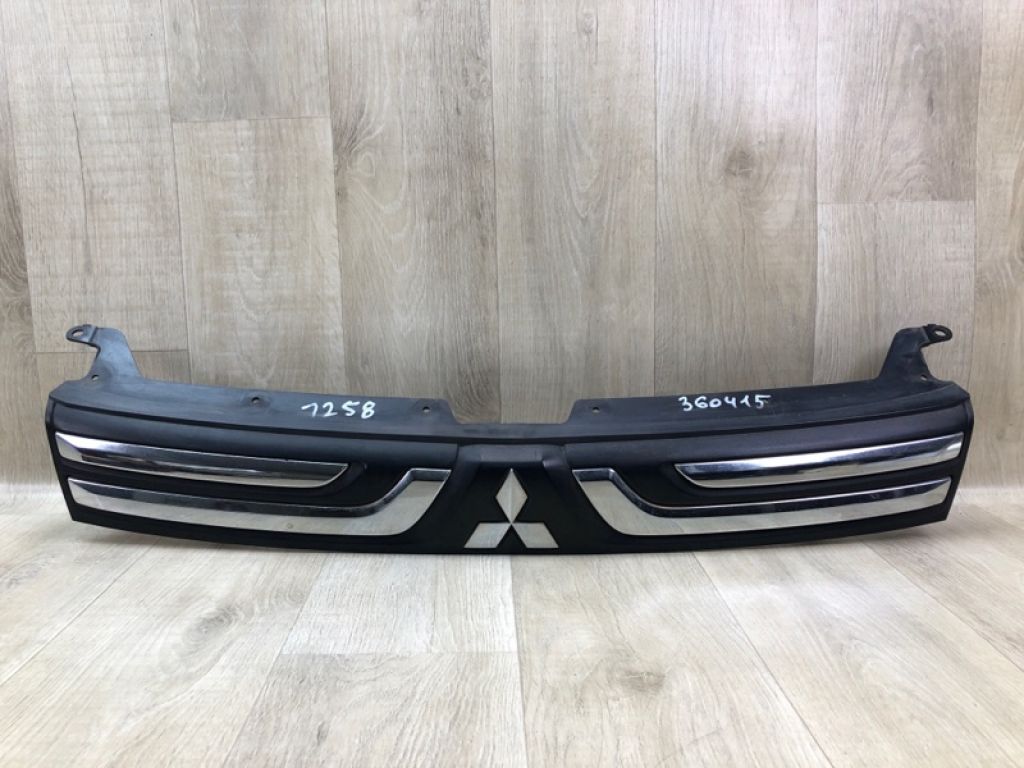 7450A743 | Решітка радіатора MITSUBISHI OUTLANDER GF 12-