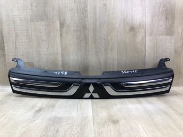 Решітка радіатора MITSUBISHI OUTLANDER GF 12-