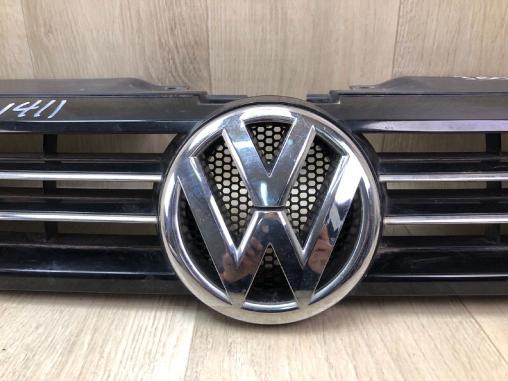5C6 853 651 A ZLL | Решітка радіатора VOLKSWAGEN JETTA USA 10-17 - Фото 2