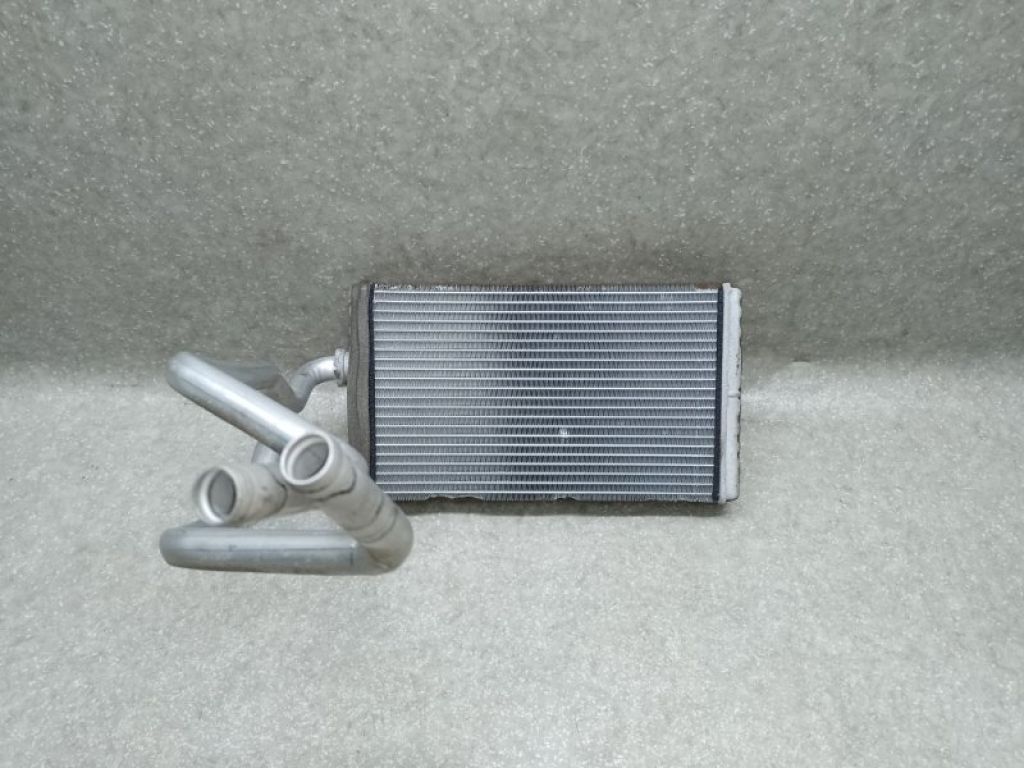 7801A133 | Радіатор пічки MITSUBISHI OUTLANDER XL 05-13