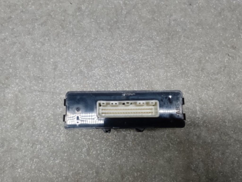 8637A391 | Блок керування центральним замком MITSUBISHI OUTLANDER XL 05-13 - Фото 3