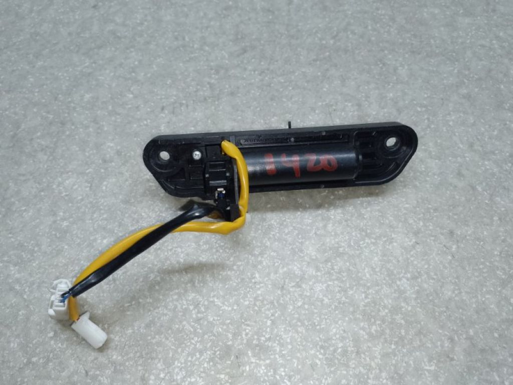 5810A009 | Кнопка відкриття багажника зовнішня MITSUBISHI OUTLANDER XL 05-13 - Фото 3