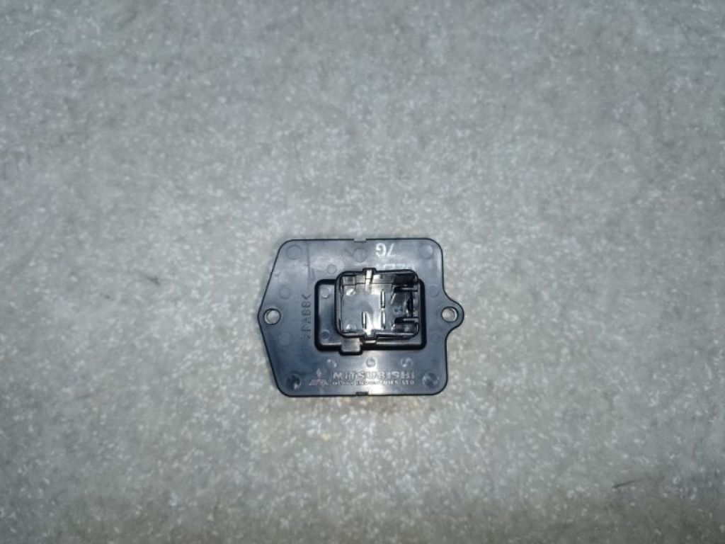 7802A006 | Резистор пічки MITSUBISHI OUTLANDER XL 05-13 - Фото 2