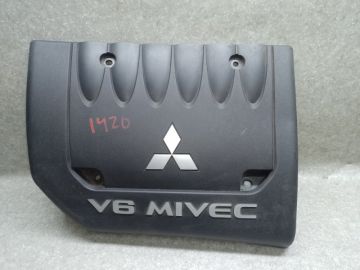 Накладка двигуна декоративна MITSUBISHI OUTLANDER XL 05-13