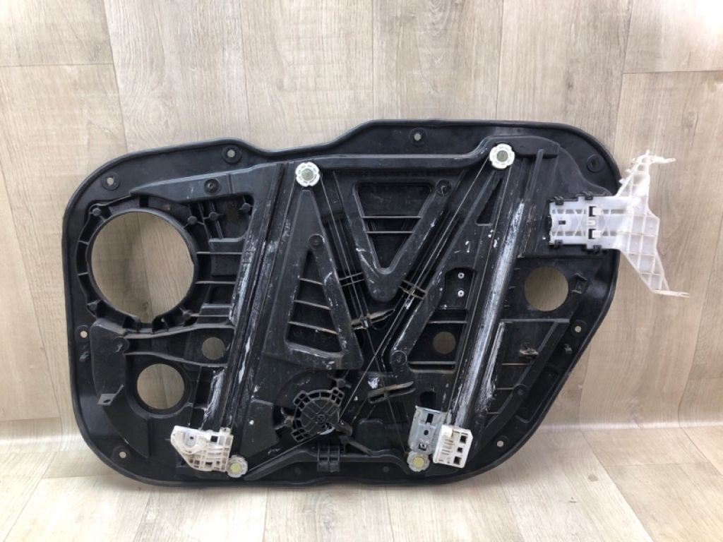 82471-F3030 | Стеклоподъемник передн. лев. HYUNDAI ELANTRA AD 16- - Фото 2