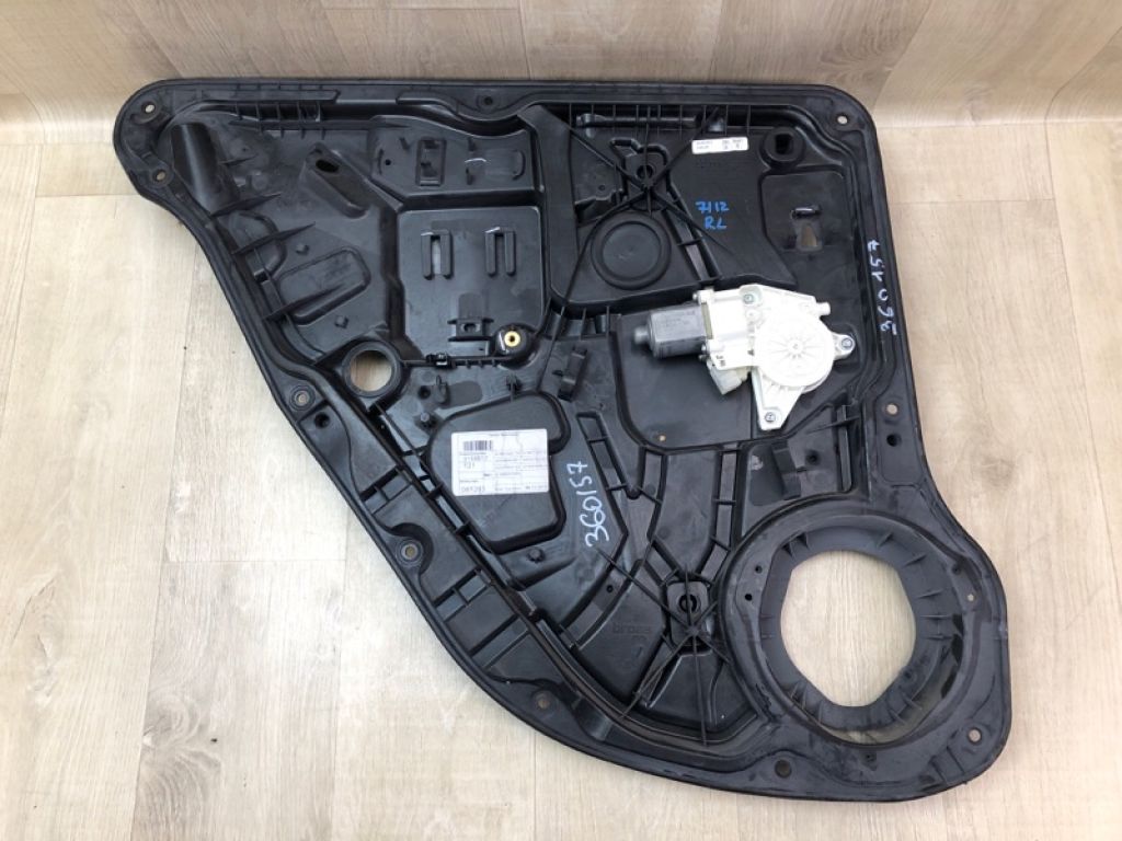 A1667300179 | Стеклоподъемник задн. лев. MERCEDES GL-CLASS X166 12-16