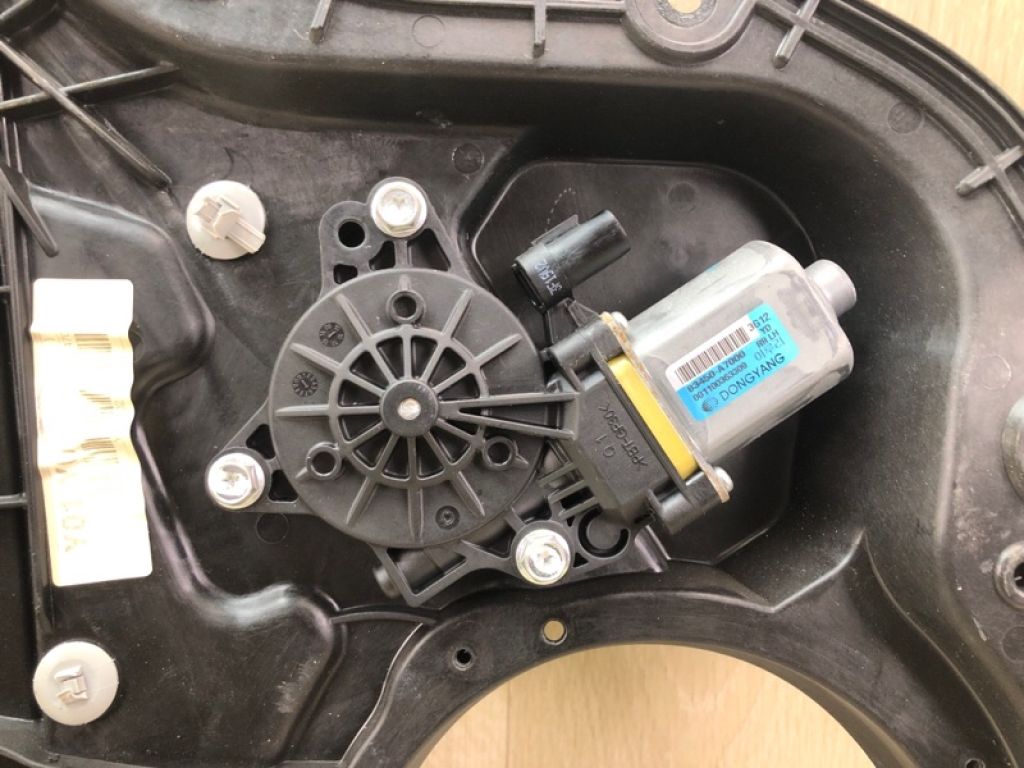 83401A7010 | Склопідйомник задн. лів. KIA FORTE YD 12- - Фото 3