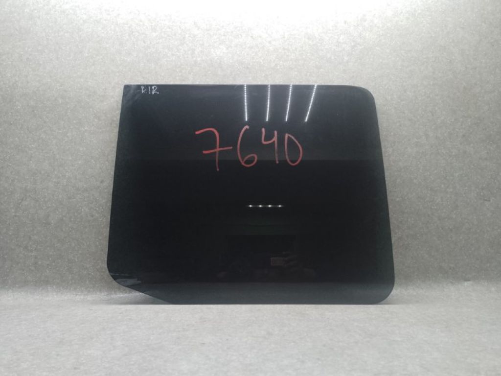 15094404 | Скло дверей задн. прав. HUMMER H3 05-10