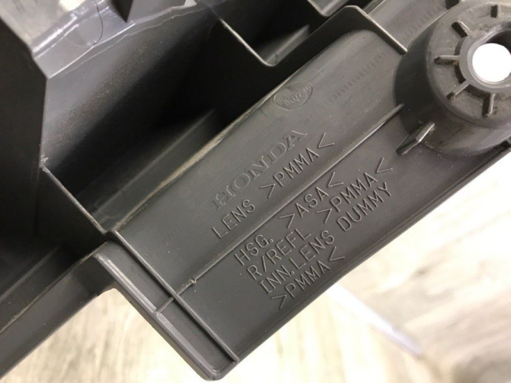 33500-T1W-A01 | Фонарь наружный прав. HONDA CRV (RM) 11-18 - Фото 7