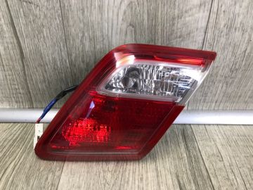 Ліхтар внутрішній прав. TOYOTA CAMRY 40 06-11