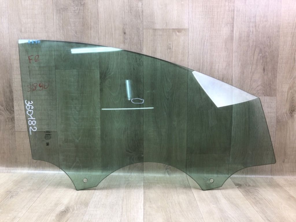 F1EZ-5821410-A | Стекло двери передн. прав. FORD FOCUS 10-18