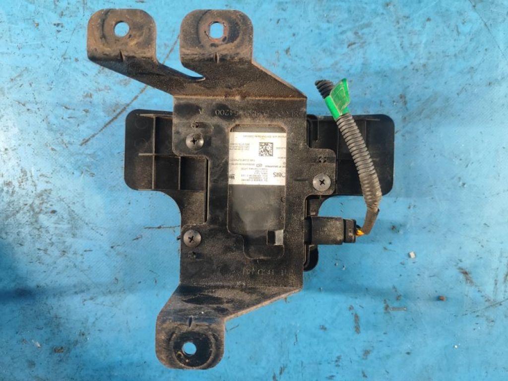 95821D3000 | Датчик сліпих зон HYUNDAI TUCSON TL 15-20 - Фото 4