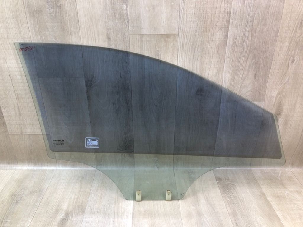 824110U010 | Скло дверей передн. лів. HYUNDAI ACCENT RB 10- - Фото 2