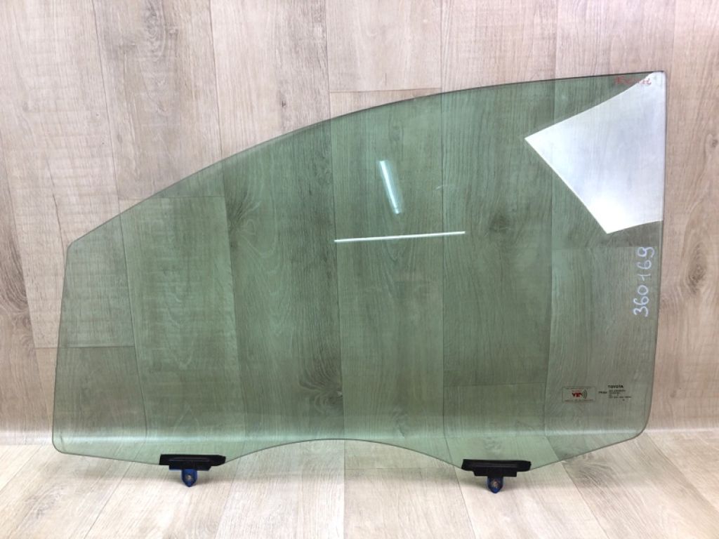 6810208051 | Скло дверей передн. лів. TOYOTA SIENNA 11-16
