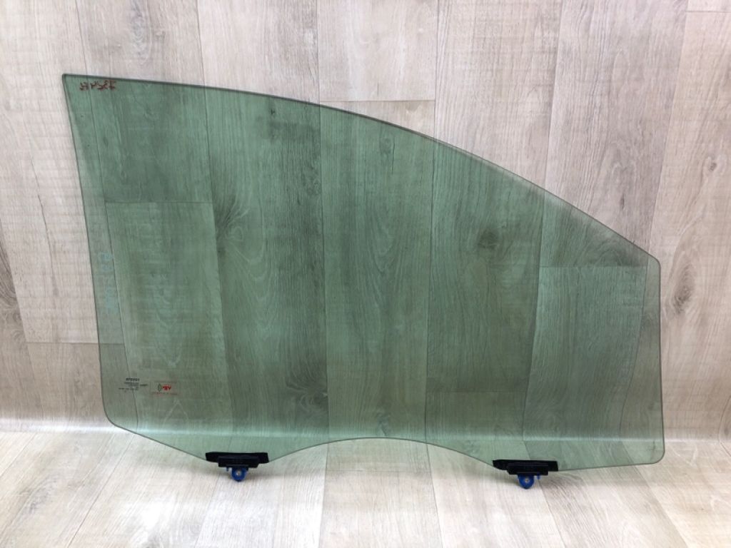 6810208051 | Скло дверей передн. лів. TOYOTA SIENNA 11-16 - Фото 2