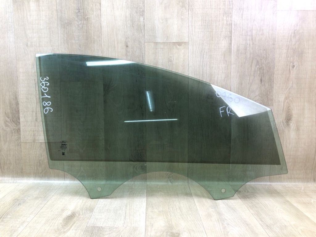 CV6Z-5821410-A | Скло дверей передн. прав. FORD FOCUS 10-18