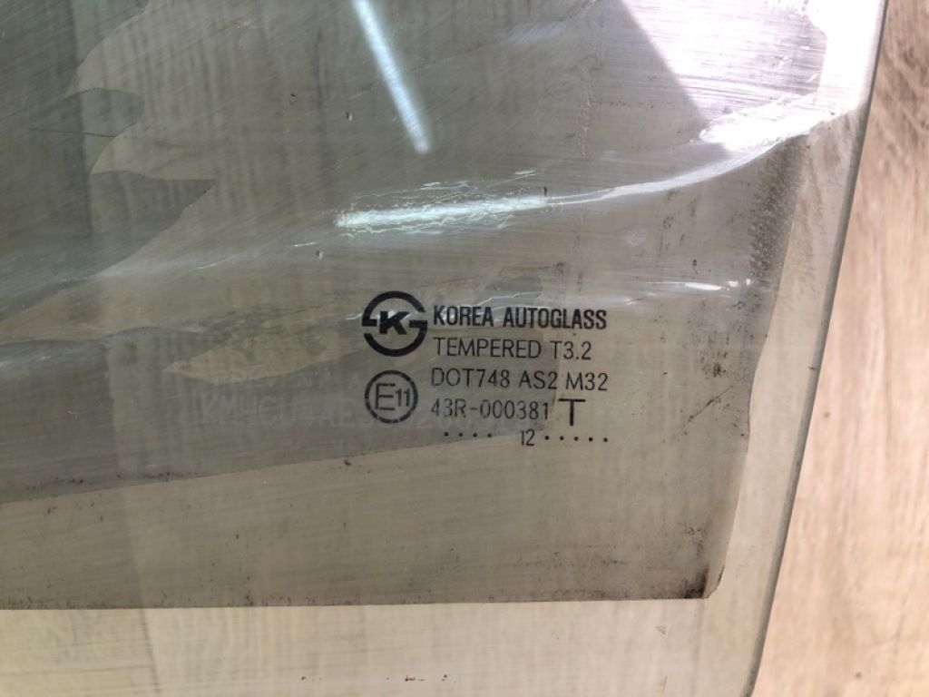 824110U010 | Скло дверей передн. лів. HYUNDAI ACCENT RB 10- - Фото 4