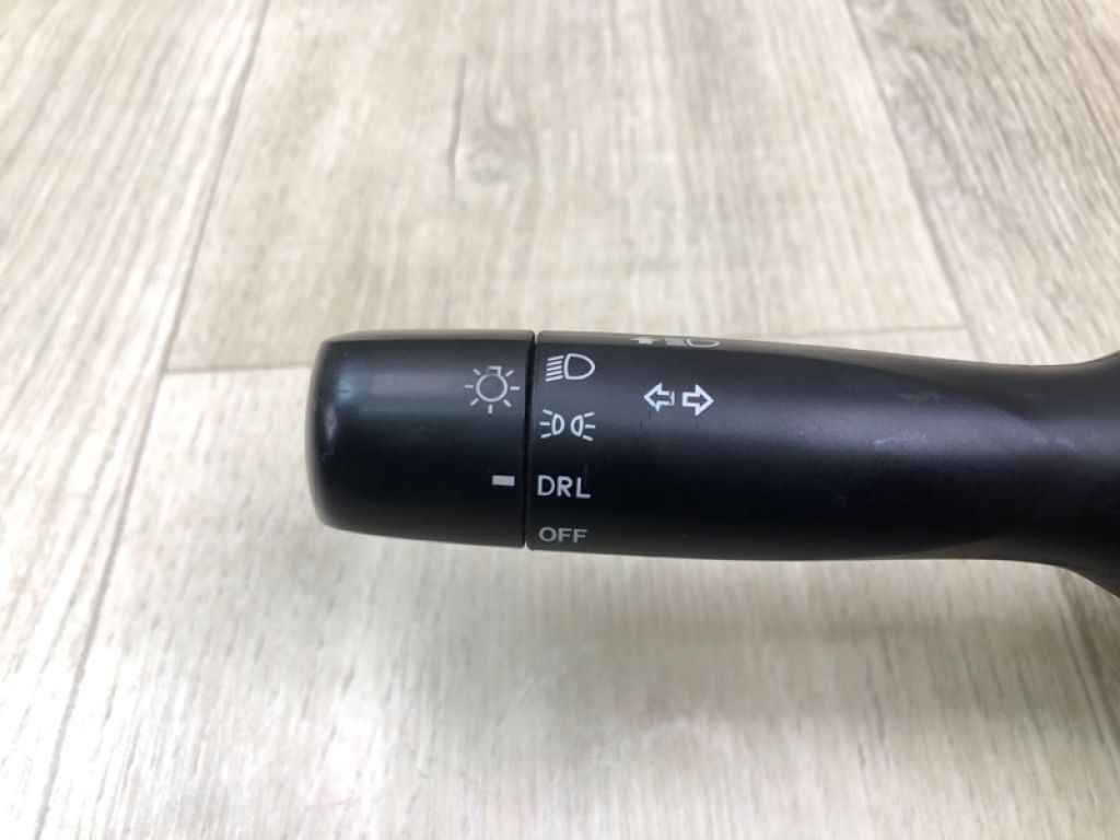 8414004070 | Подрулевой переключатель лев. TOYOTA TACOMA 05-15 - Фото 2