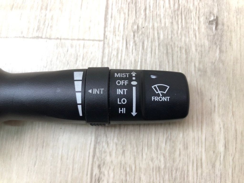 934201U000 | Підрульовий перемикач прав. KIA FORTE YD 12- - Фото 2