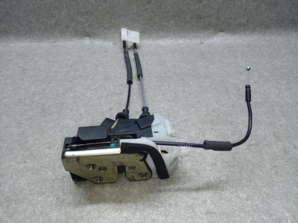 81310-3X030 | Замок двері передн. лів. HYUNDAI ELANTRA MD 10-15