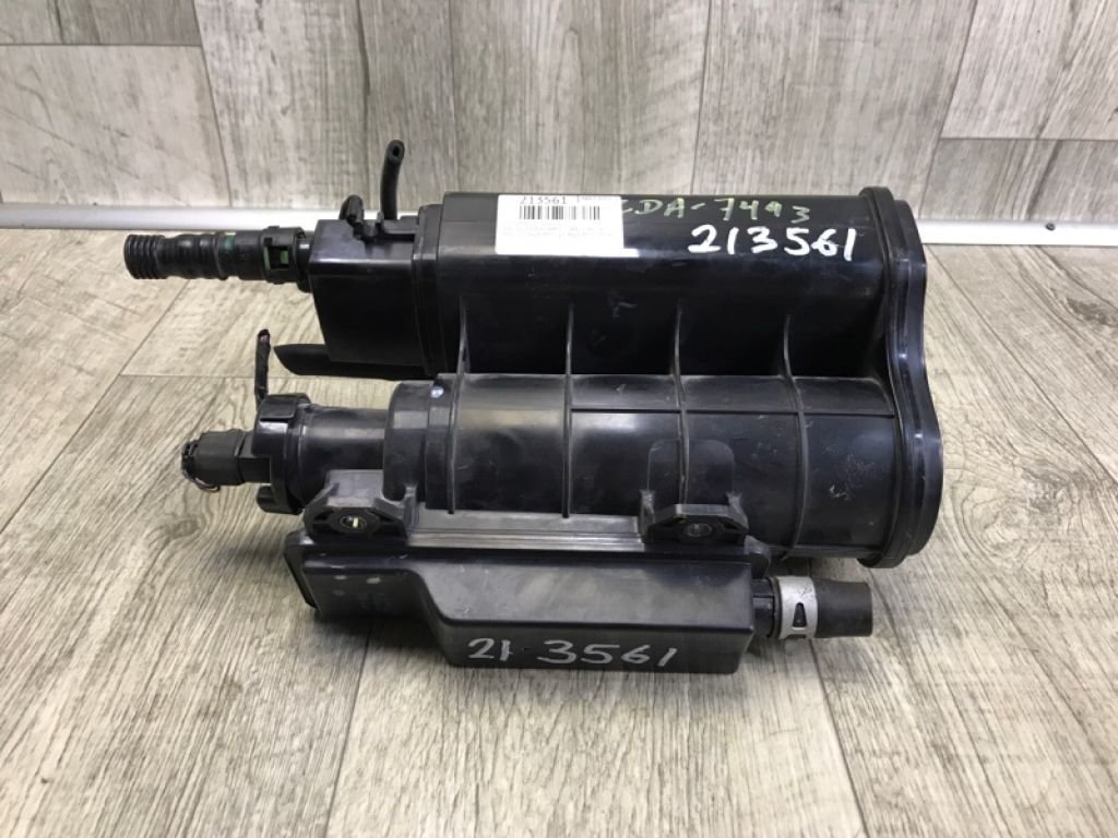 PE5J-13-96ZA | Абсорбер паливний MAZDA 3 BM 13-19