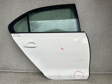 Двері задн. прав. VOLKSWAGEN JETTA USA 10-17