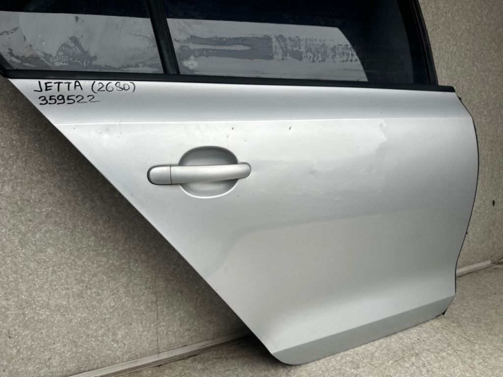 5C6 833 056 A | Двері задн. прав. VOLKSWAGEN JETTA USA 10-17 - Фото 3