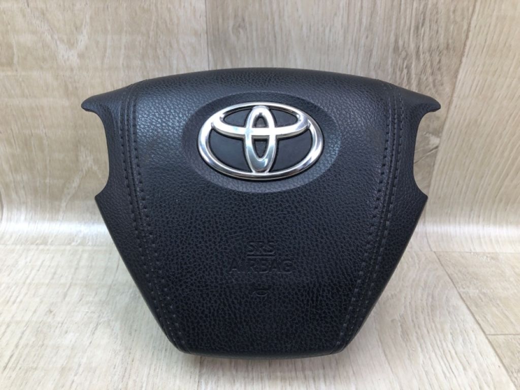 4513008100C0 | Подушка безпеки в кермо TOYOTA SIENNA 11-16