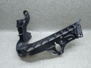 Кронштейн переднього бампера (під фарою) лів. AUDI A5 07-17