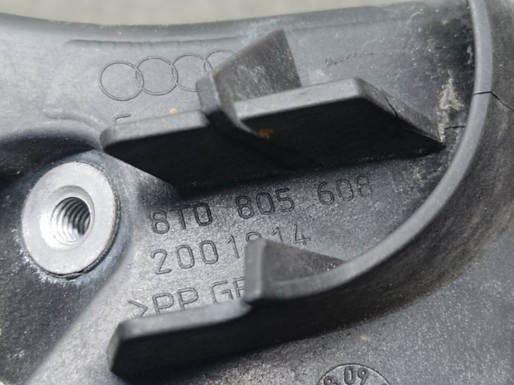 8T0 805 608 | Кронштейн переднього бампера (під фарою) прав. AUDI A5 07-17 - Фото 7