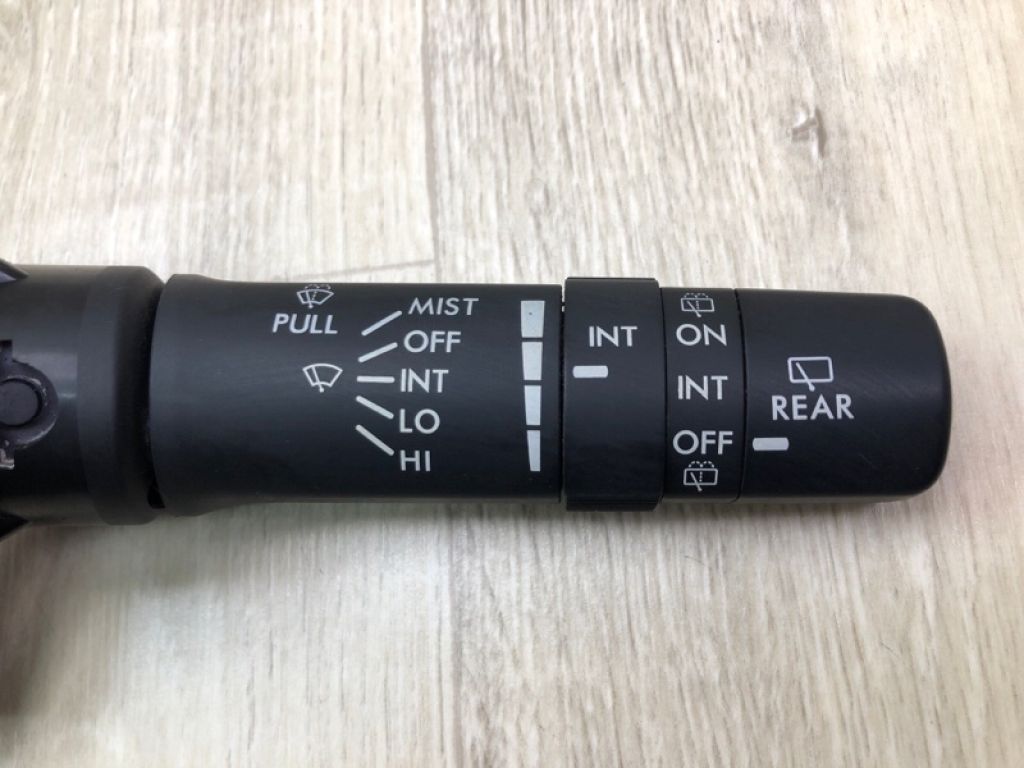 83114AJ05A | Підрульовий перемикач прав. SUBARU OUTBACK 09-14 BR - Фото 2