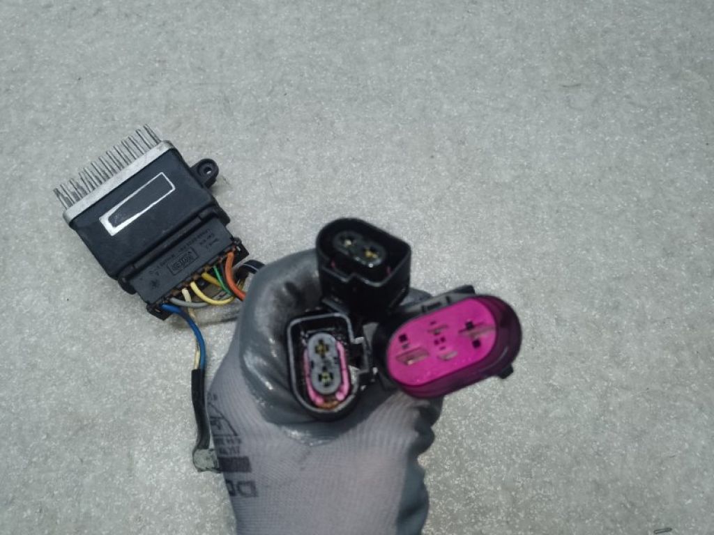 8K0 959 501 G | Блок керування вентилятором радіатора AUDI A5 07-17 - Фото 3