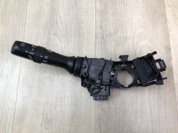 Підрульовий перемикач лів. TOYOTA CAMRY 40 06-11
