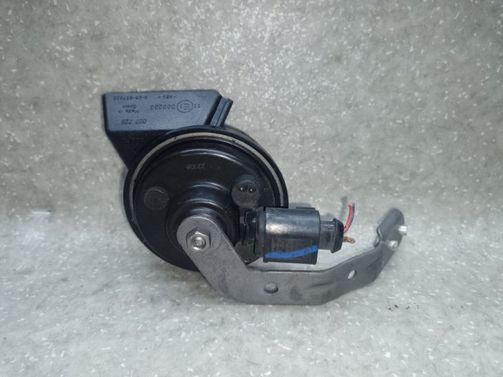 8T0 951 223 | Сигнал лев. AUDI A5 07-17 - Фото 2