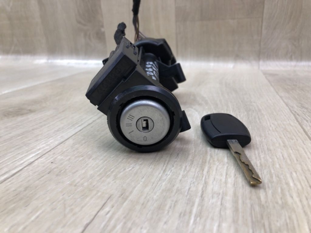 BV6Z-3511-B | Замок зажигания FORD FOCUS 10-18 - Фото 2