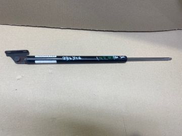 Амортизатор крышки багажника лев. LEXUS RX300 98-03