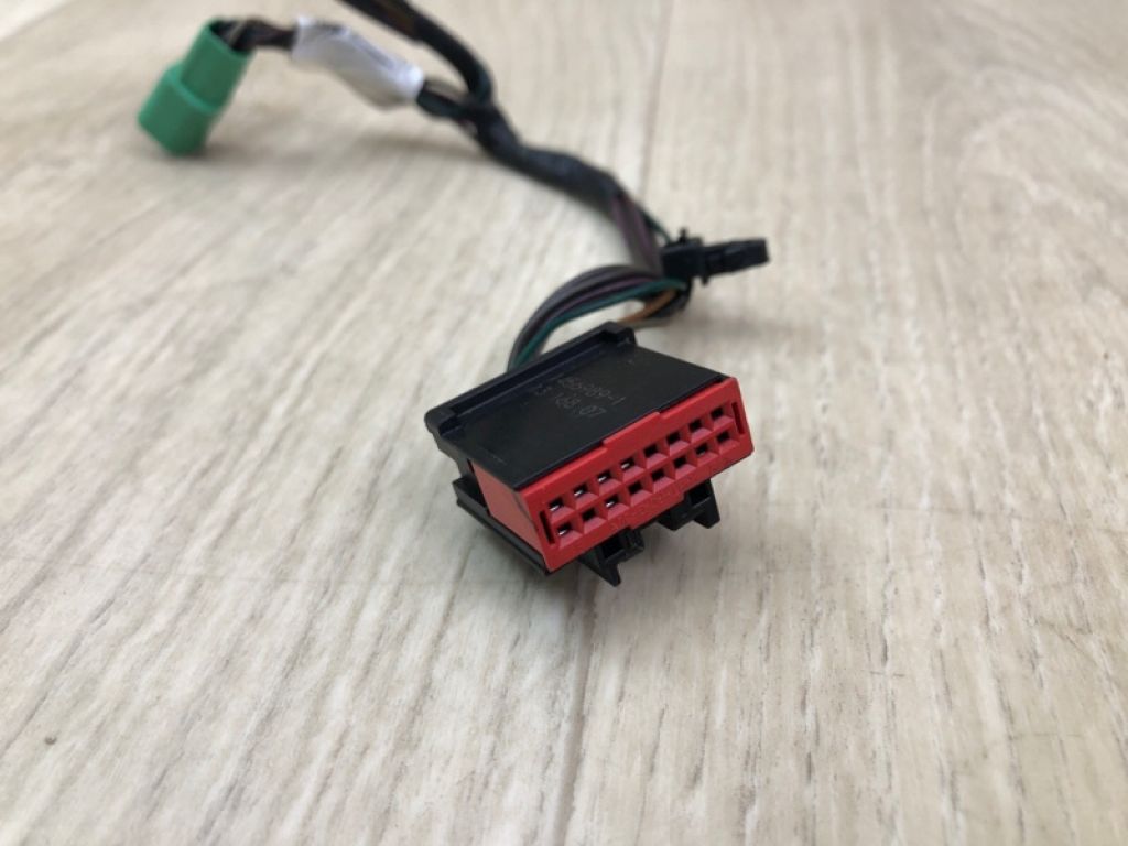 CP9Z9C888A | Кнопки на руль лев. FORD FOCUS 10-18 - Фото 6