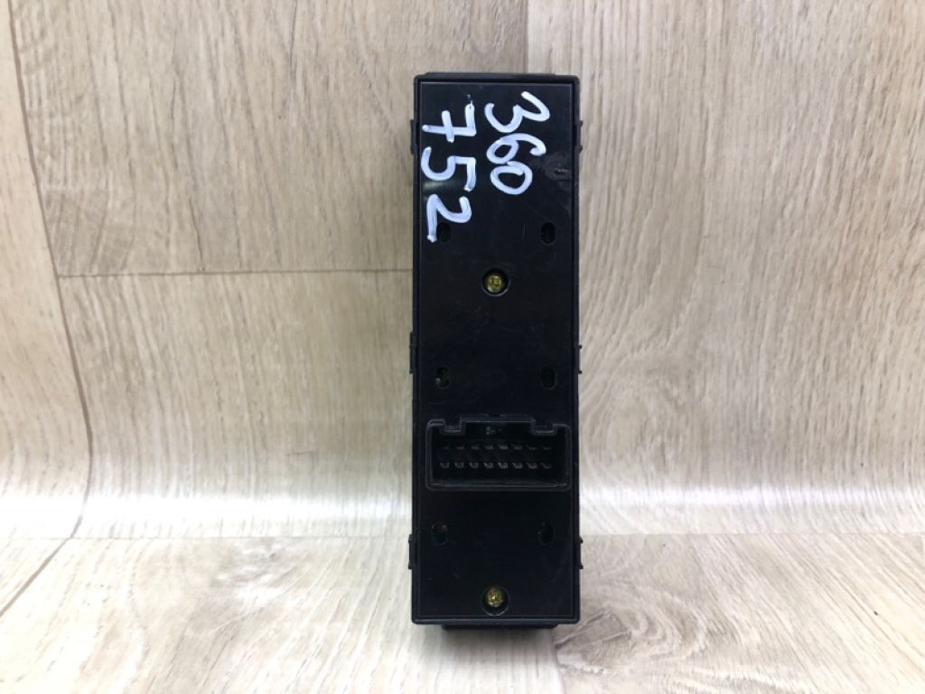 93570-1R111 | Блок управления стеклоподъемниками HYUNDAI ACCENT RB 10- - Фото 4