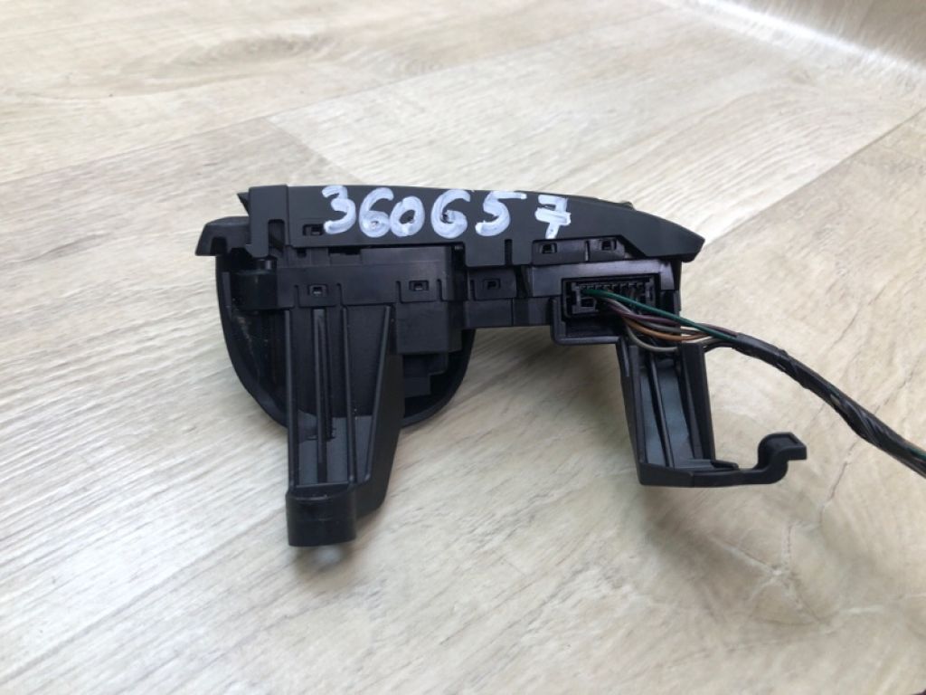 GJ5Z-9C888-F | Кнопки руля FORD ESCAPE 12-19 - Фото 4