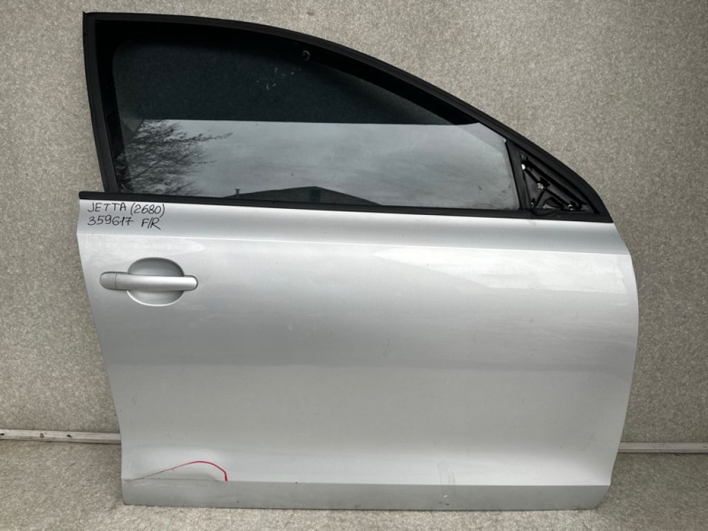 5C6 831 056 B | Двері передн. прав. VOLKSWAGEN JETTA USA 10-17
